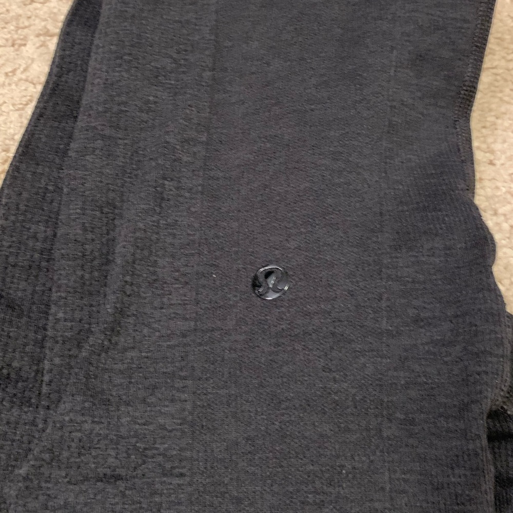Lululemon Ebb to street pant